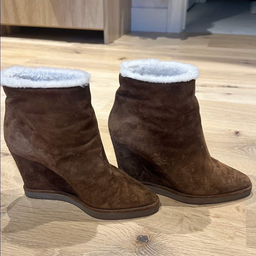 Tamara Mellon Made in Italy Suede Wedge Boots with Faux Fur Lining Brown Sz 36.5